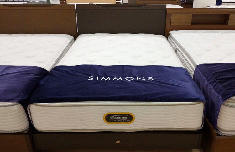 Simmons Golden Value Premium
